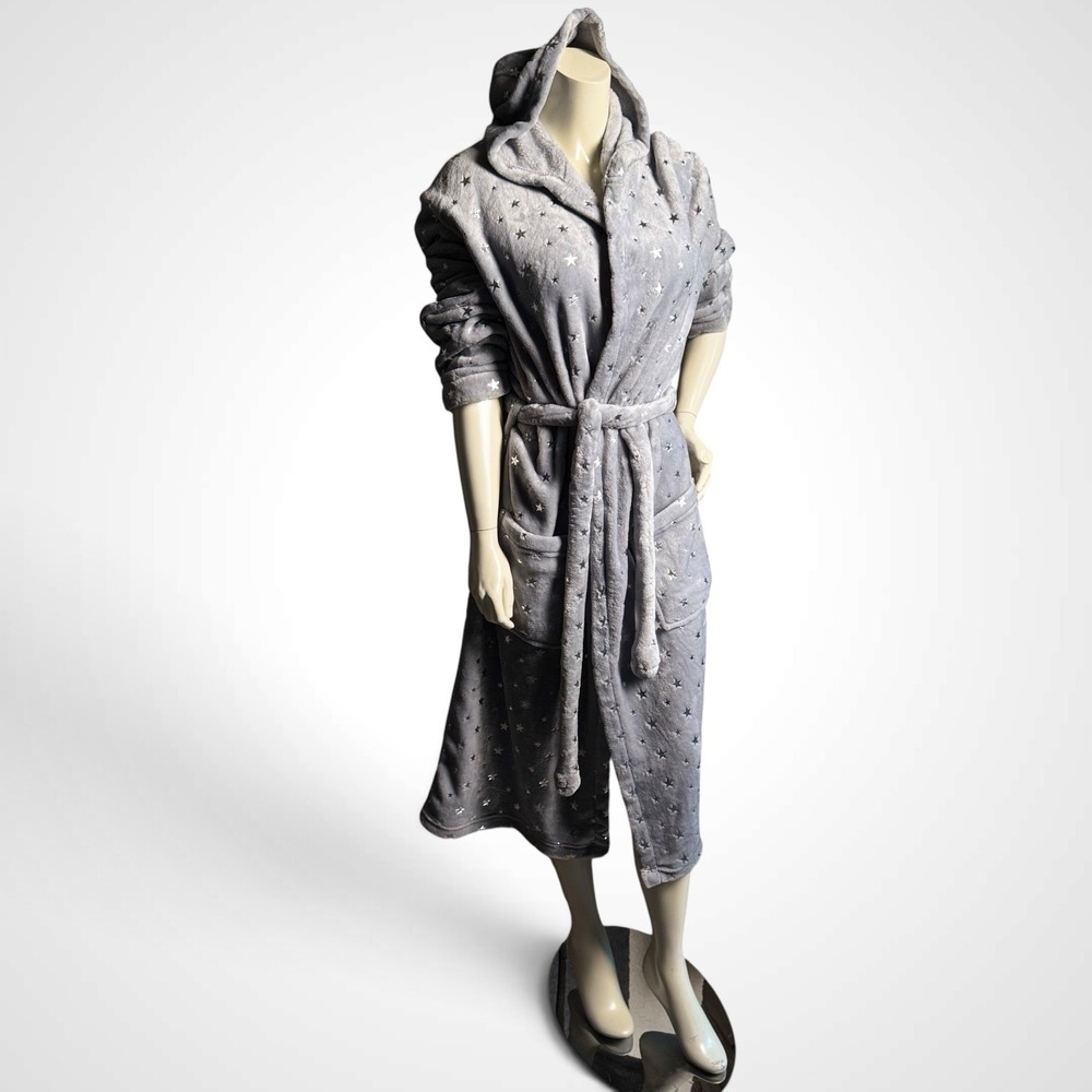 Burklett Robe OS‎